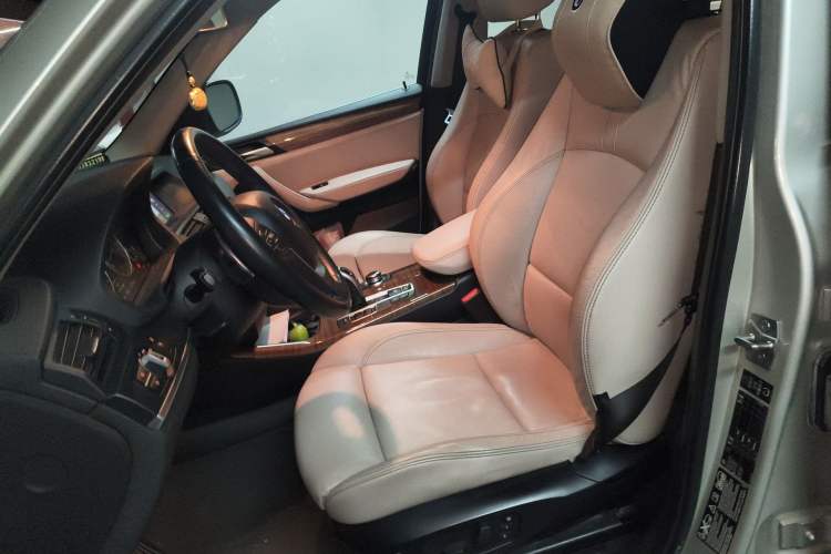 Used BMW X3 2011 xDrive35i Luxury Model Left Front Seat