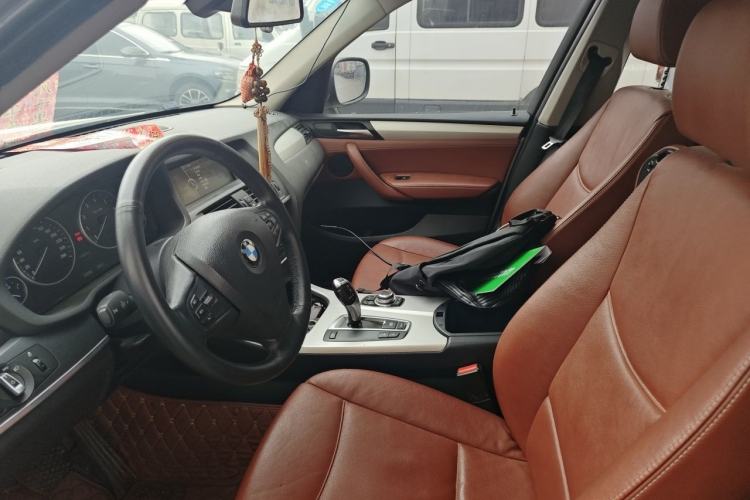 Used BMW X3 2011 xDrive28i Leading Model Left Front Seat