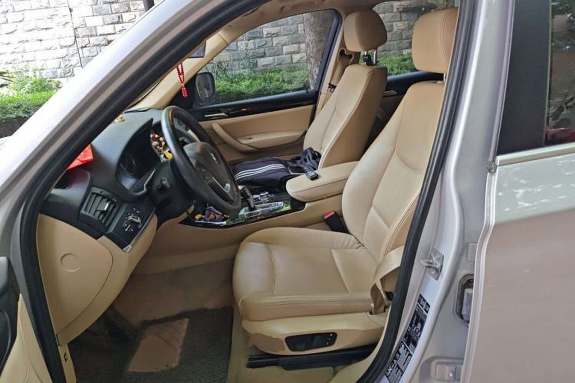 Used BMW X3 2011 xDrive28i Luxury Model Left Front Seat