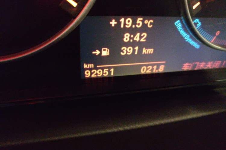 Used BMW X3 2011 xDrive35i Luxury Model Odometer Close Up