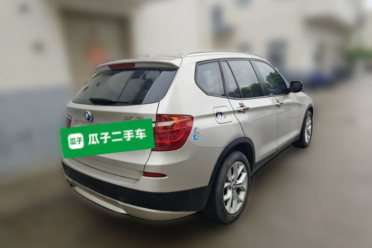 Used BMW X3 2011 xDrive28i Leading Model Rear Right 45 Deg