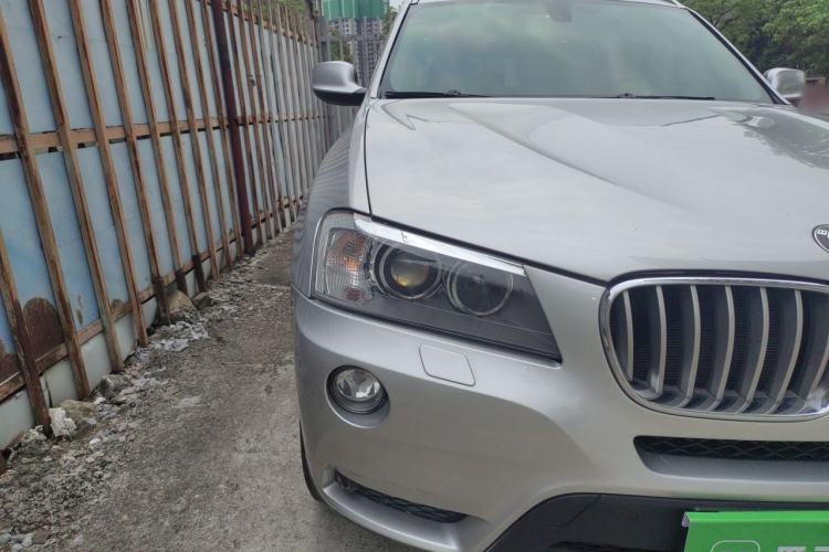 Used BMW X3 2011 xDrive28i Leading Model Right Front Headlight