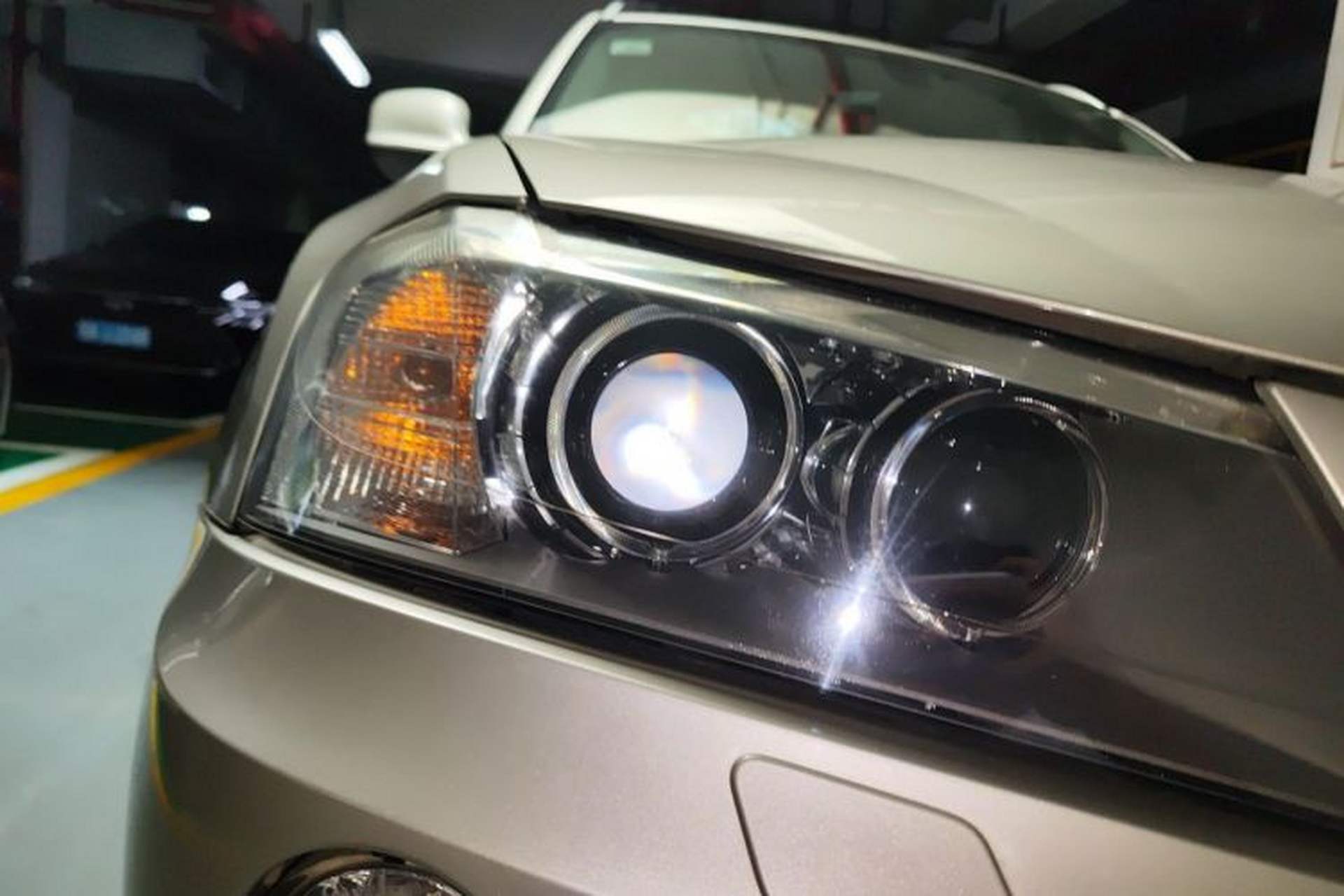 Used BMW X3 2011 xDrive35i Luxury Model Right Front Headlight