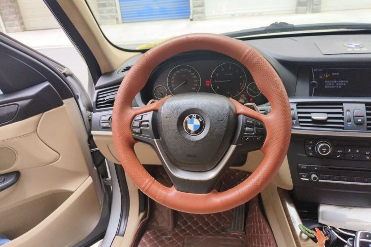 Used BMW X3 2011 xDrive35i Luxury Model Steering Wheel