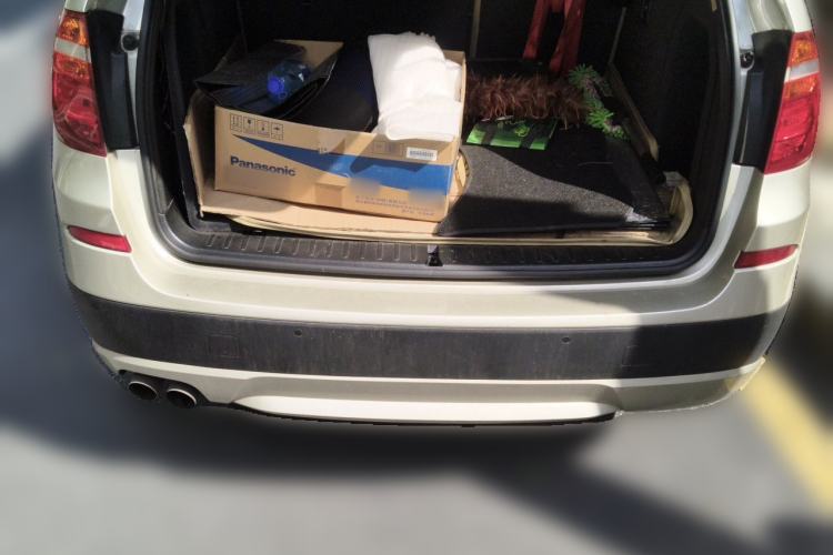 Used BMW X3 2011 xDrive28i Leading Model Trunk