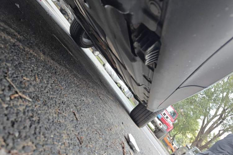 Used BMW X3 2011 xDrive28i Luxury Model Chassis Rear Right