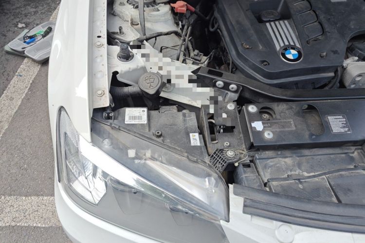 Used BMW X3 2011 xDrive28i Luxury Model Engine Bay Right