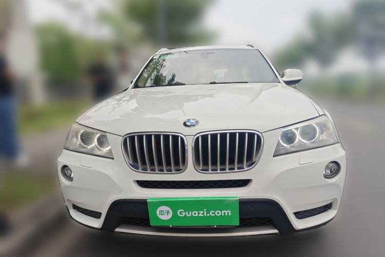 Used BMW X3 2011 xDrive28i Luxury Model Front