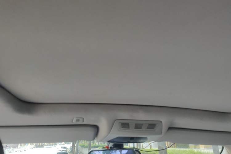 Used BMW X3 2011 xDrive28i Leading Model Headliner