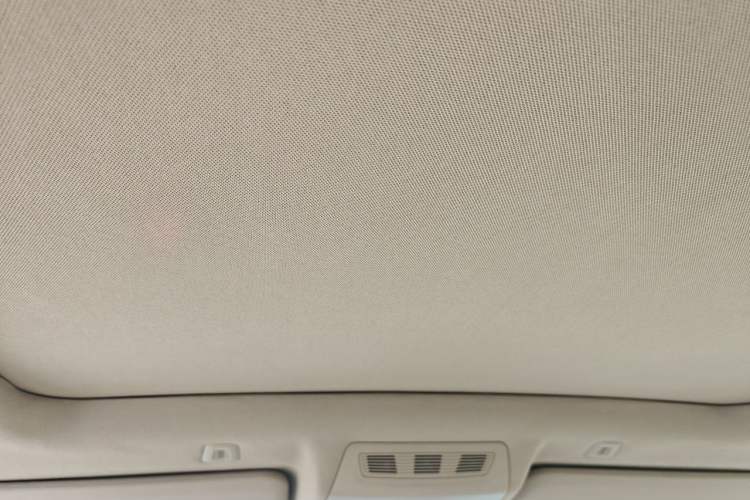 Used BMW X3 2011 xDrive28i Luxury Model Headliner