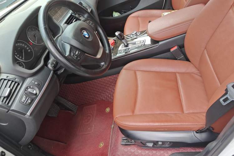 Used BMW X3 2011 xDrive28i Luxury Model Left Front Seat