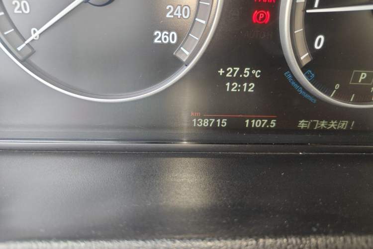 Used BMW X3 2011 xDrive28i Luxury Model Odometer Close Up