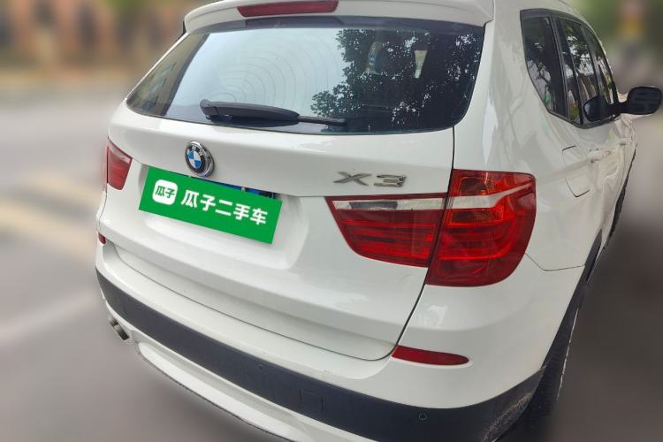Used BMW X3 2011 xDrive28i Leading Model Rear Right 45 Deg