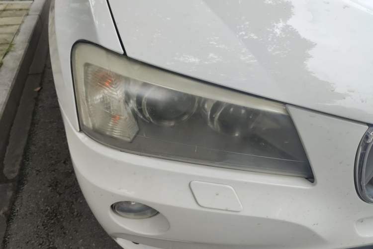 Used BMW X3 2011 xDrive28i Leading Model Right Front Headlight