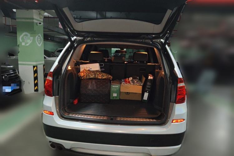 Used BMW X3 2011 xDrive28i Luxury Model Trunk