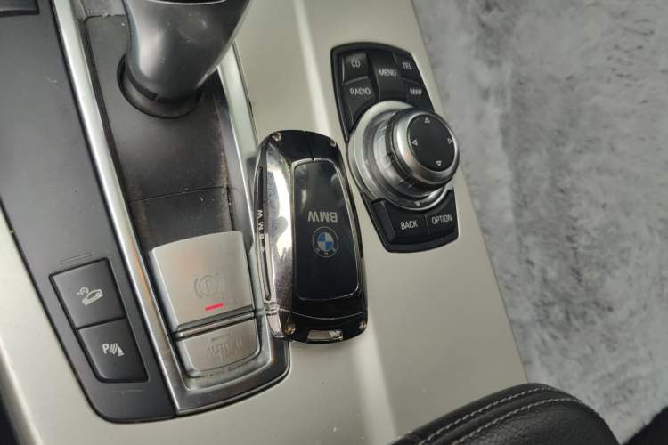 Used BMW X3 2011 xDrive28i Leading Model Vehicle Key