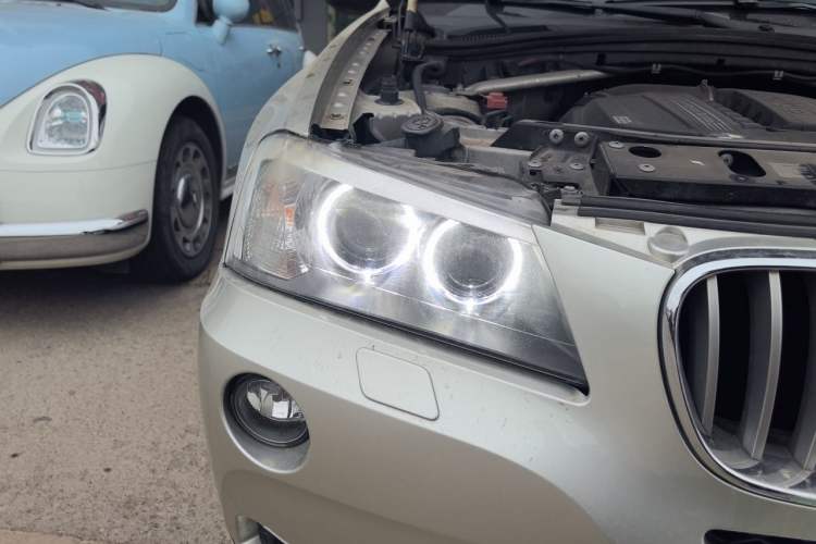 Used BMW X3 2011 xDrive35i Luxury Model Right Front Headlight
