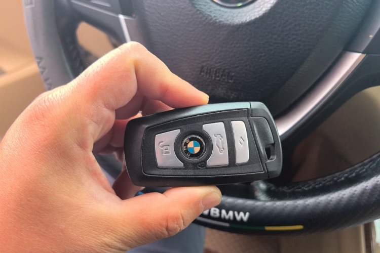 Used BMW X3 2011 xDrive35i Luxury Model Vehicle Key