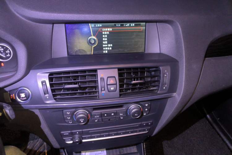 Used BMW X3 2012 xDrive28i Luxury Model Audio And AC Panel