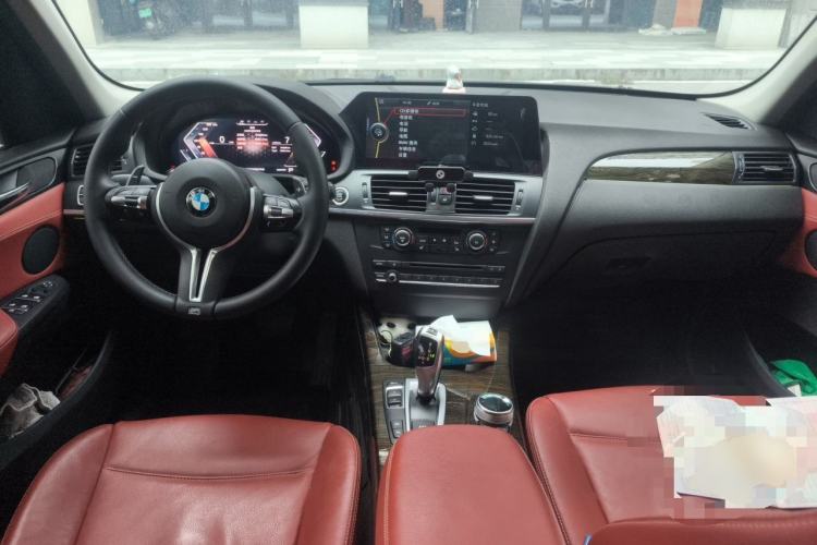 Used BMW X3 2012 xDrive28i Luxury Model Center Console