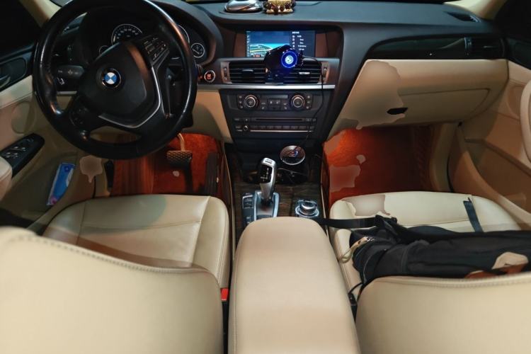 Used BMW X3 2012 xDrive28i Luxury Model Center Console