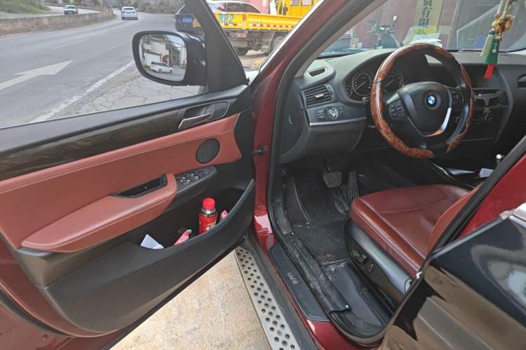 Used BMW X3 2012 xDrive28i Luxury Model Driver Seat