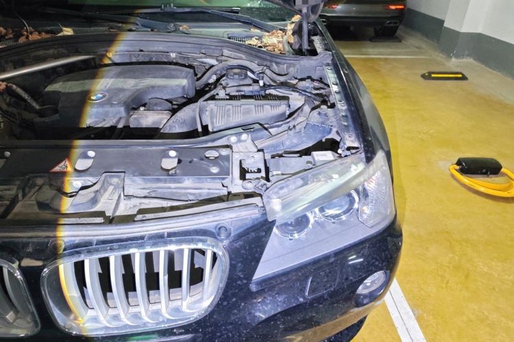 Used BMW X3 2012 xDrive28i Leading Model Engine Bay Left