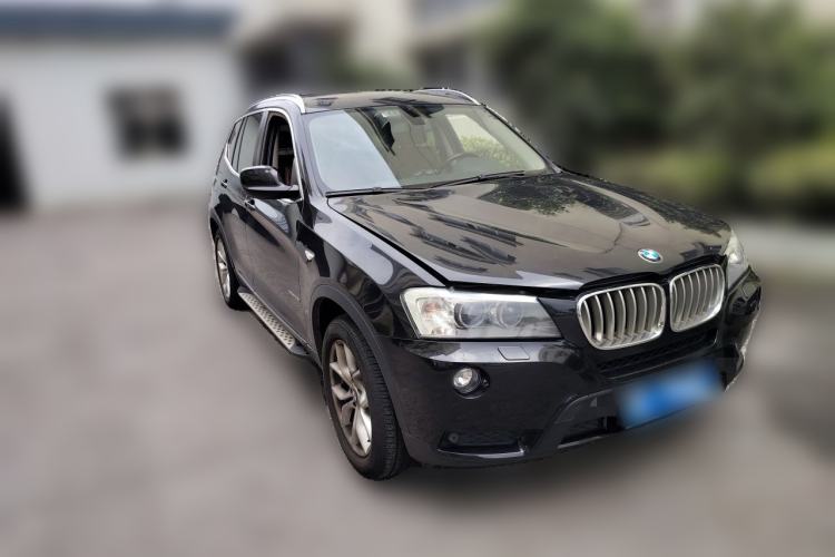 Used BMW X3 2012 xDrive28i Leading Model Front Right 45 Deg