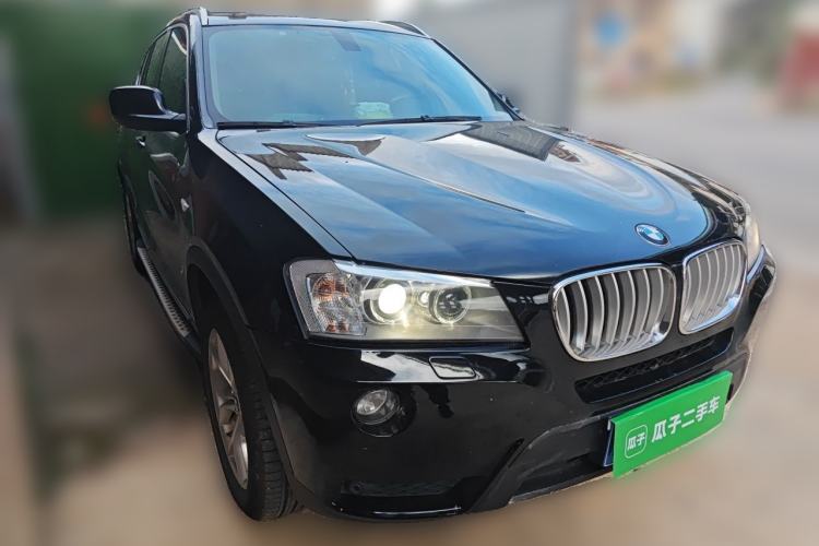 Used BMW X3 2012 xDrive28i Luxury Model Front Right 45 Deg