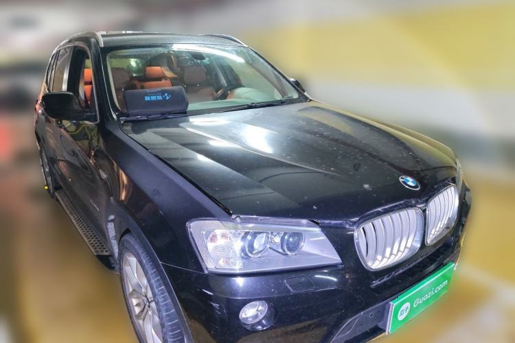 Used BMW X3 2012 xDrive28i Leading Model Front Right 45 Deg