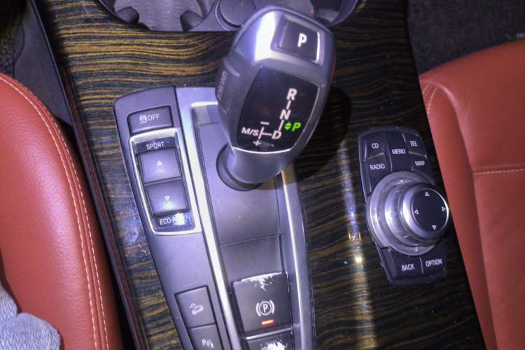 Used BMW X3 2012 xDrive28i Luxury Model Gear Lever