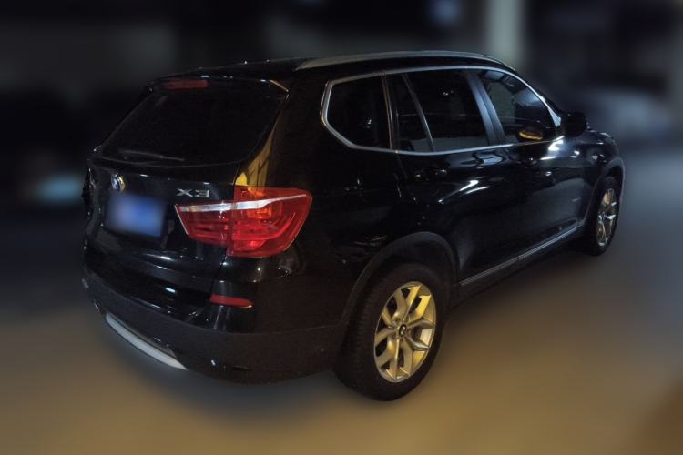 Used BMW X3 2012 xDrive28i Leading Model Rear Right 45 Deg