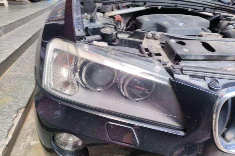 Used BMW X3 2012 xDrive20i Luxury Model Right Front Headlight