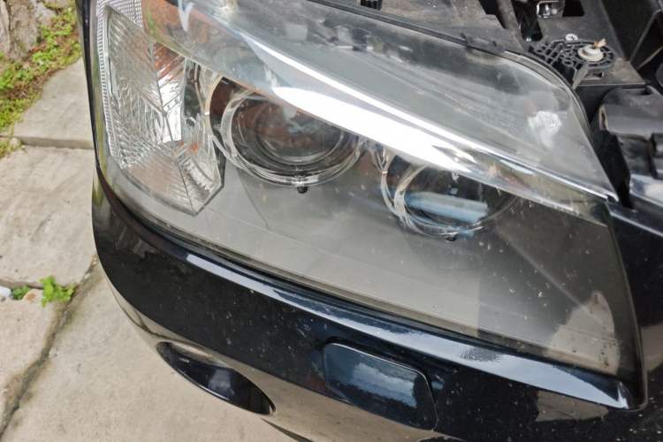 Used BMW X3 2012 xDrive28i Leading Model Right Front Headlight