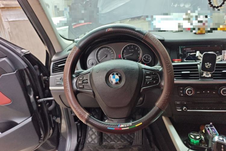 Used BMW X3 2012 xDrive28i Leading Model Steering Wheel