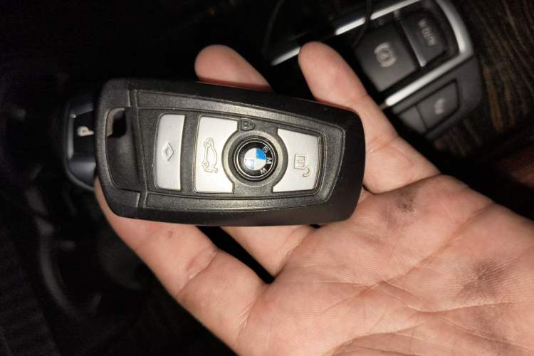 Used BMW X3 2012 xDrive28i Leading Model Vehicle Key