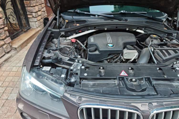 Used BMW X3 2012 xDrive28i Leading Model Engine Bay Right