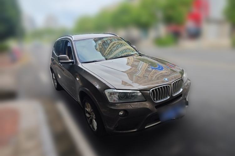 Used BMW X3 2012 xDrive28i Luxury Model Front Right 45 Deg
