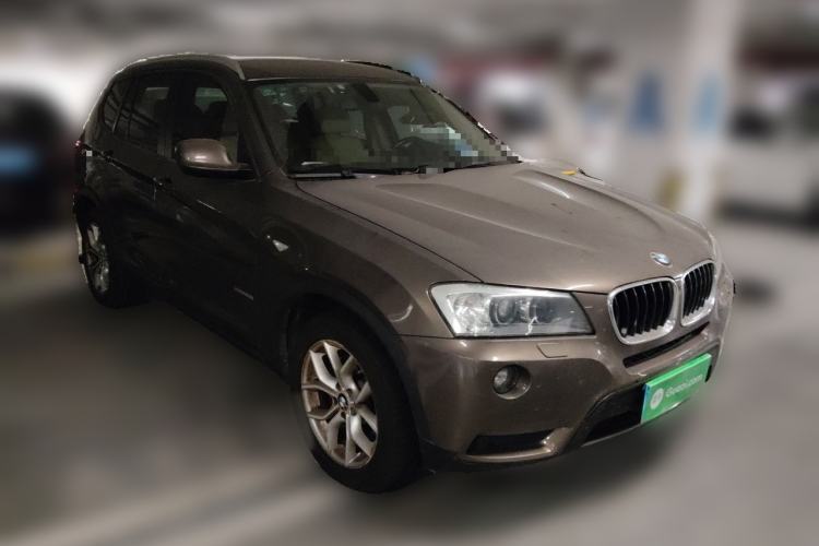 Used BMW X3 2012 xDrive28i Leading Model Front Right 45 Deg