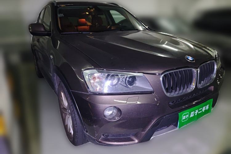 Used BMW X3 2012 xDrive20i Luxury Model Front Right 45 Deg