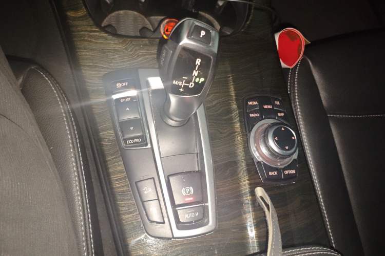 Used BMW X3 2012 xDrive20i Luxury Model Gear Lever