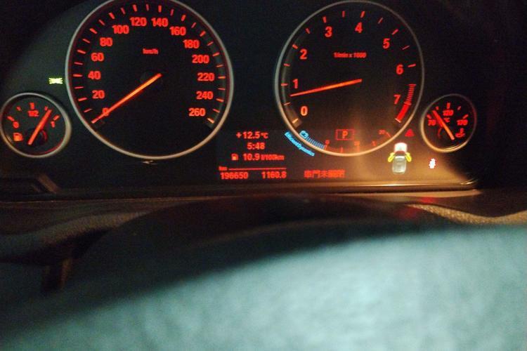 Used BMW X3 2012 xDrive28i Leading Model Odometer Close Up