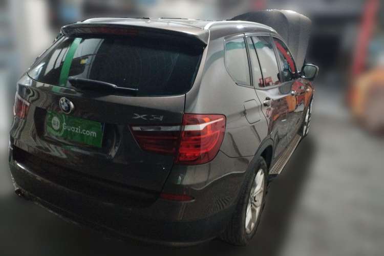 Used BMW X3 2012 xDrive28i Leading Model Rear Right 45 Deg