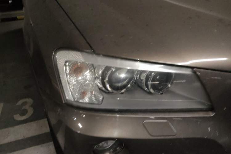 Used BMW X3 2012 xDrive28i Leading Model Right Front Headlight
