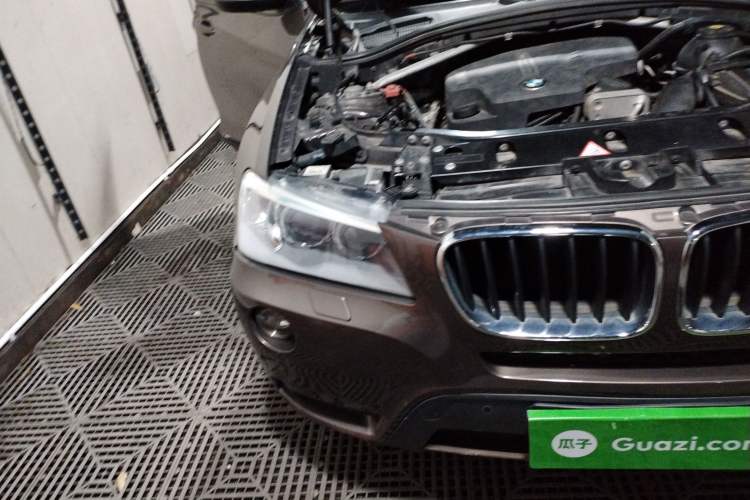 Used BMW X3 2012 xDrive28i Leading Model Right Front Headlight