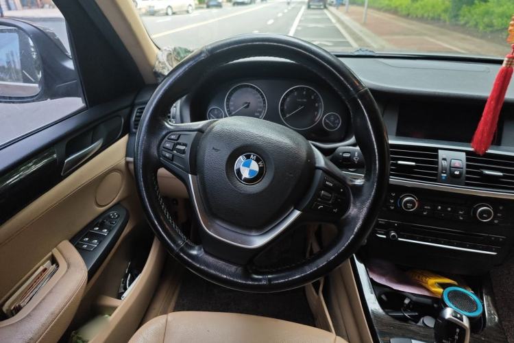 Used BMW X3 2012 xDrive28i Luxury Model Steering Wheel