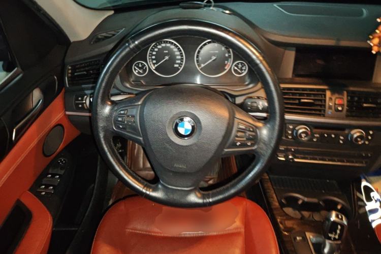 Used BMW X3 2012 xDrive20i Luxury Model Steering Wheel