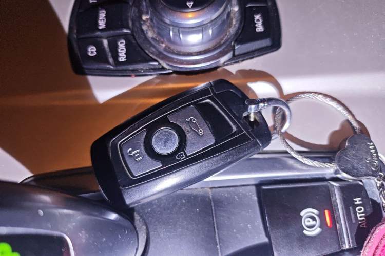 Used BMW X3 2012 xDrive28i Leading Model Vehicle Key