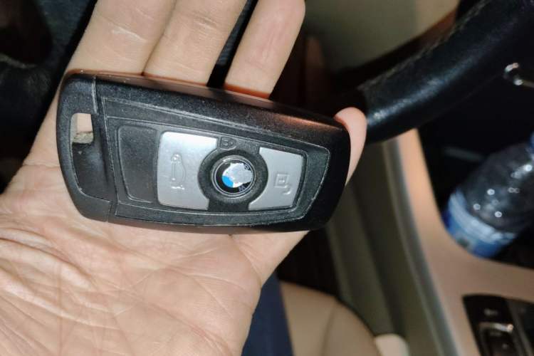 Used BMW X3 2012 xDrive28i Leading Model Vehicle Key