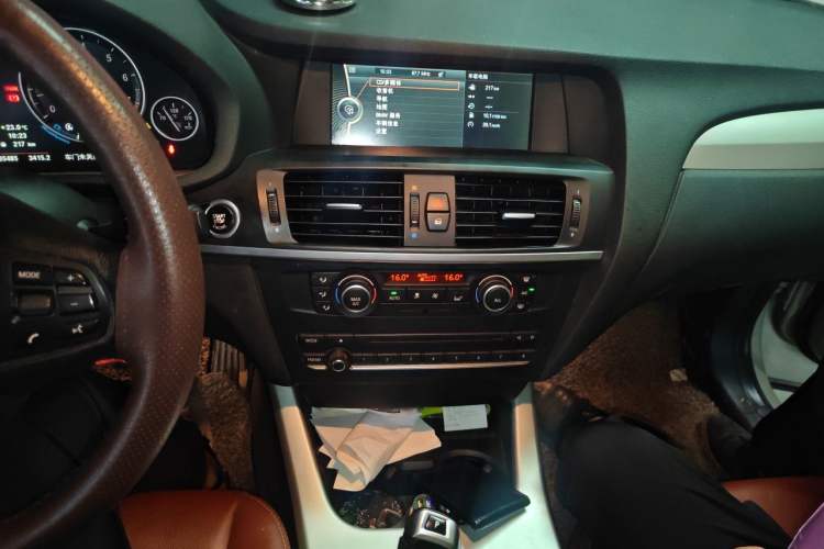 Used BMW X3 2012 xDrive28i Leading Model Audio And AC Panel